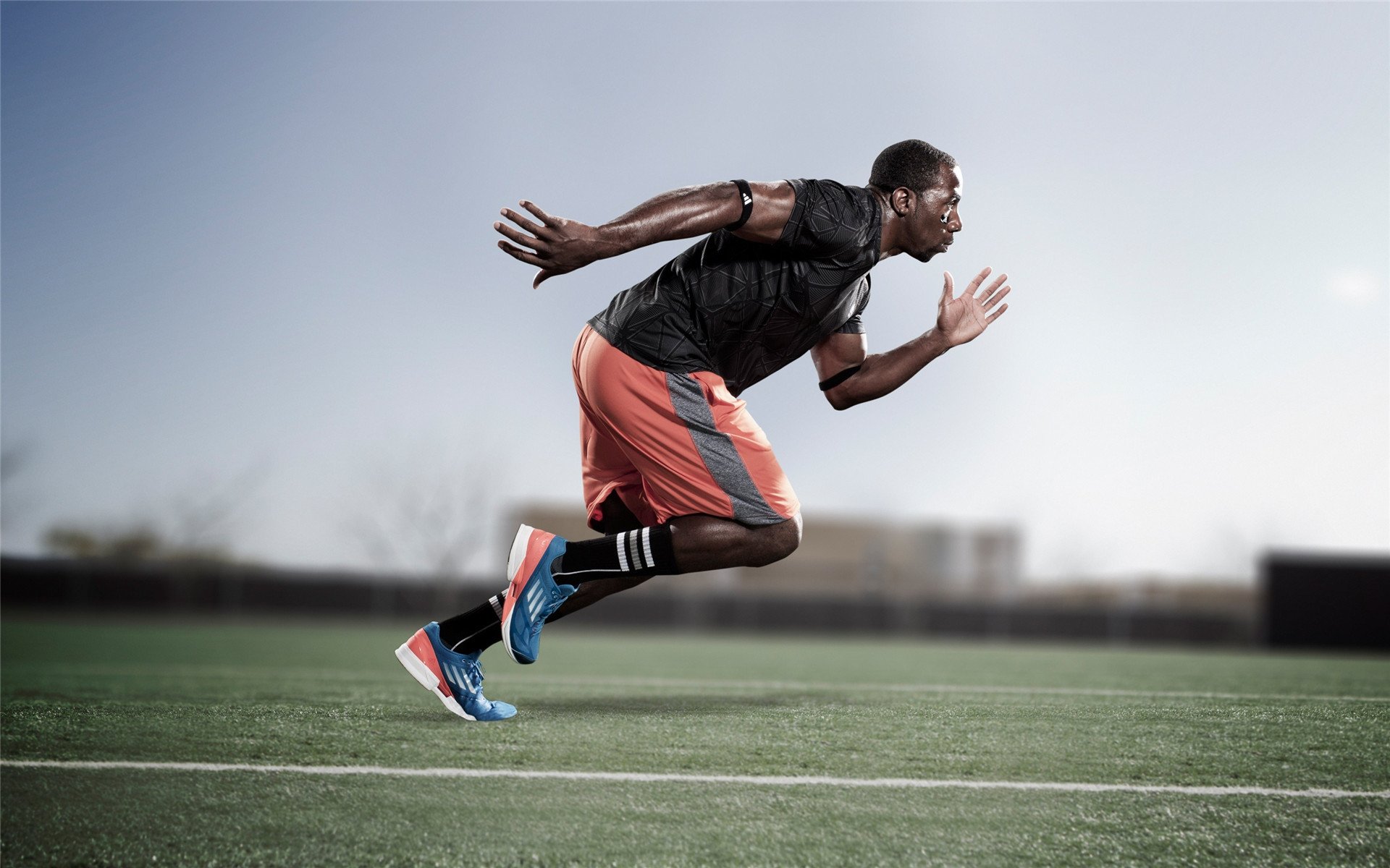 C罗连续十场比赛得分超过持续失利，TL不断突破！热度持续攀升